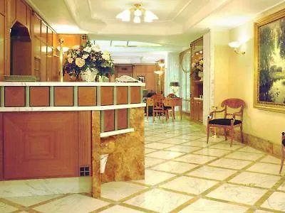 キャピトル ホテル