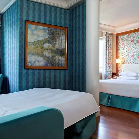 ホテル キャピトル