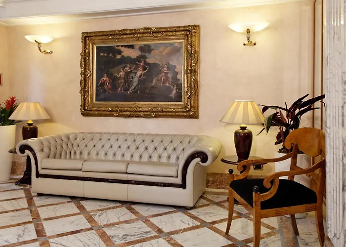 Capitol Szálloda 4*