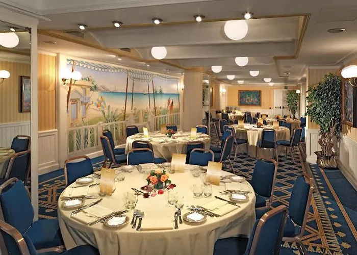 Capitol Szálloda 4*