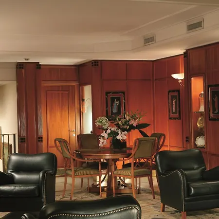 Capitol Hotel 4*